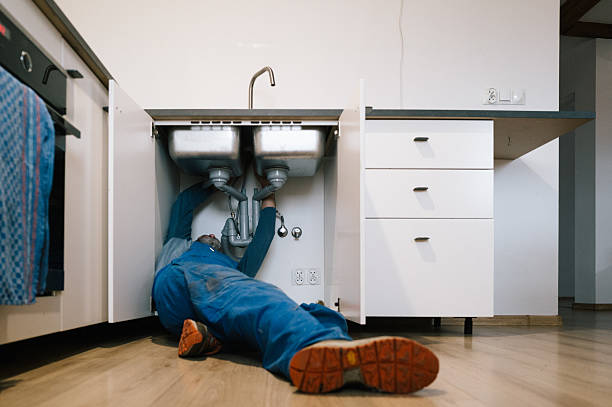 Professional Leak Detection technician working in West Millbury, MA